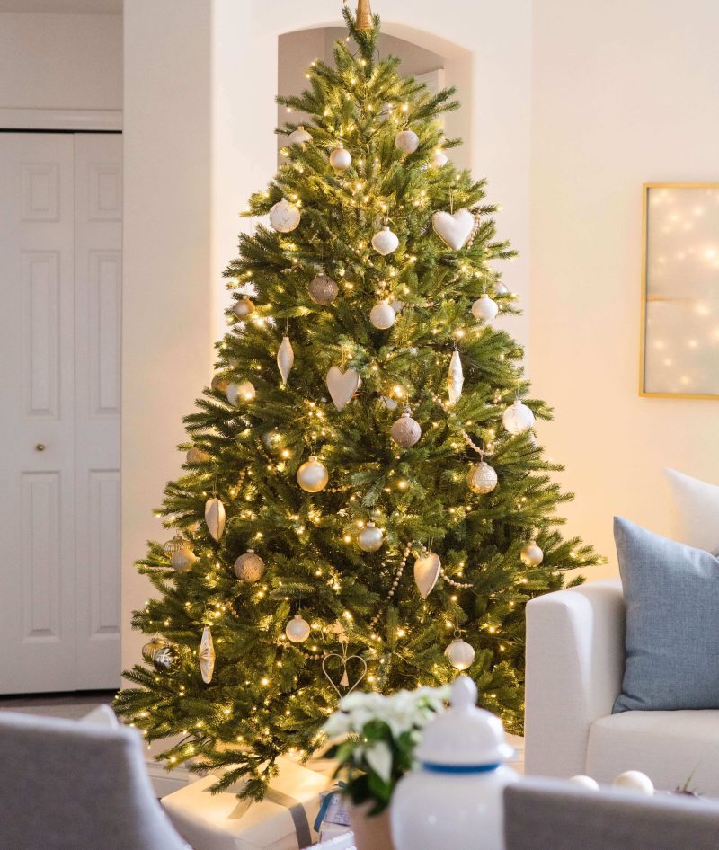 King Fraser Fir Artificial Christmas Tree3