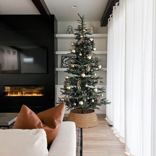 King Noble Fir Artificial Christmas Tree88