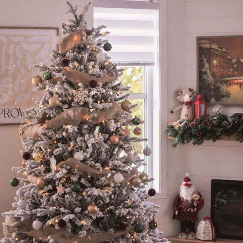 Queen Flock Artificial Christmas Tree Unlit13