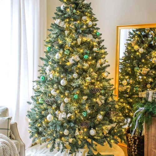 Tribeca Blue Spruce Artificial Christmas Tree5 0efa0afe 90bf 4fb2 994b f42eab98c91b